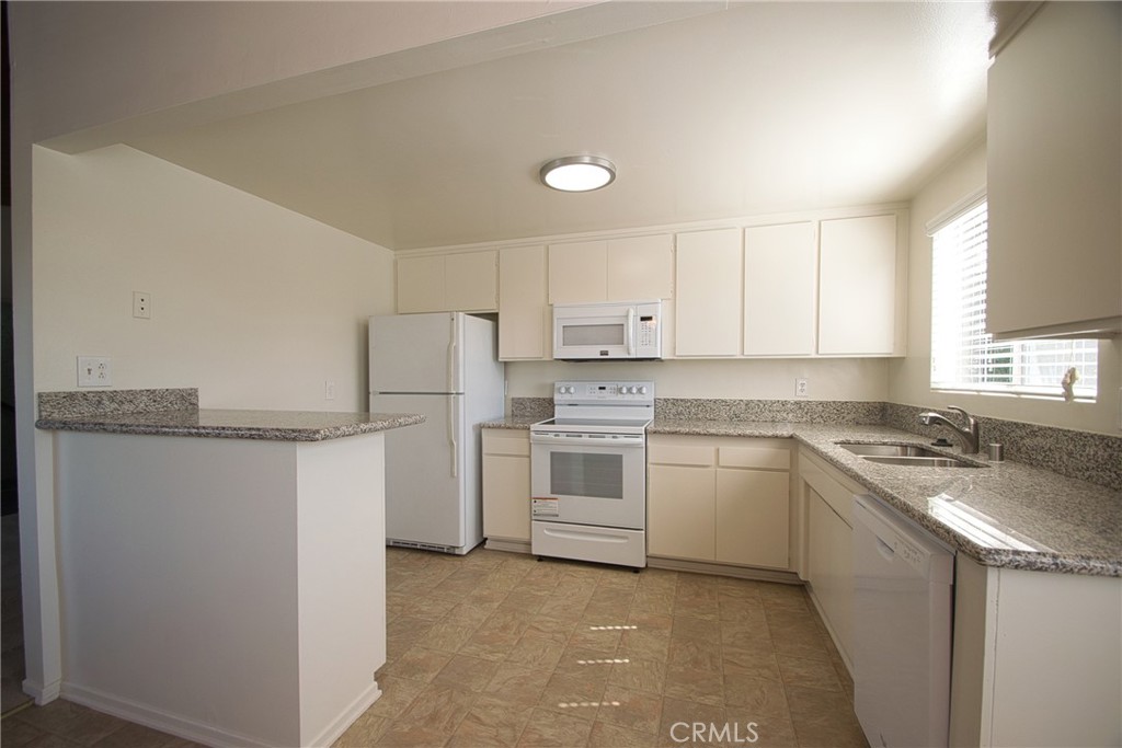 2400 Marshallfield Lane