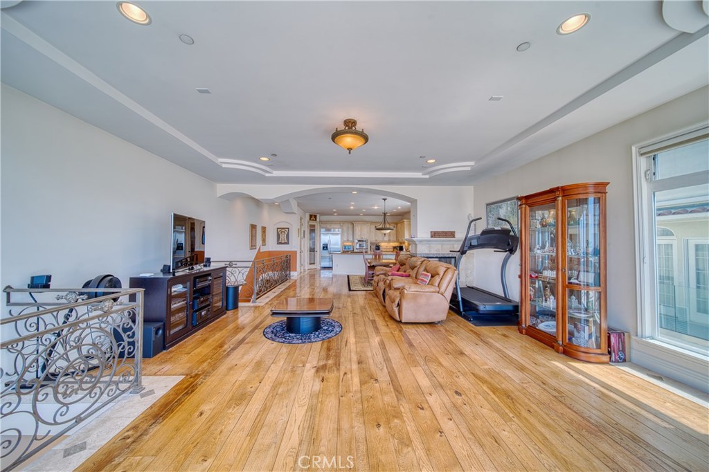 814 Esplanade