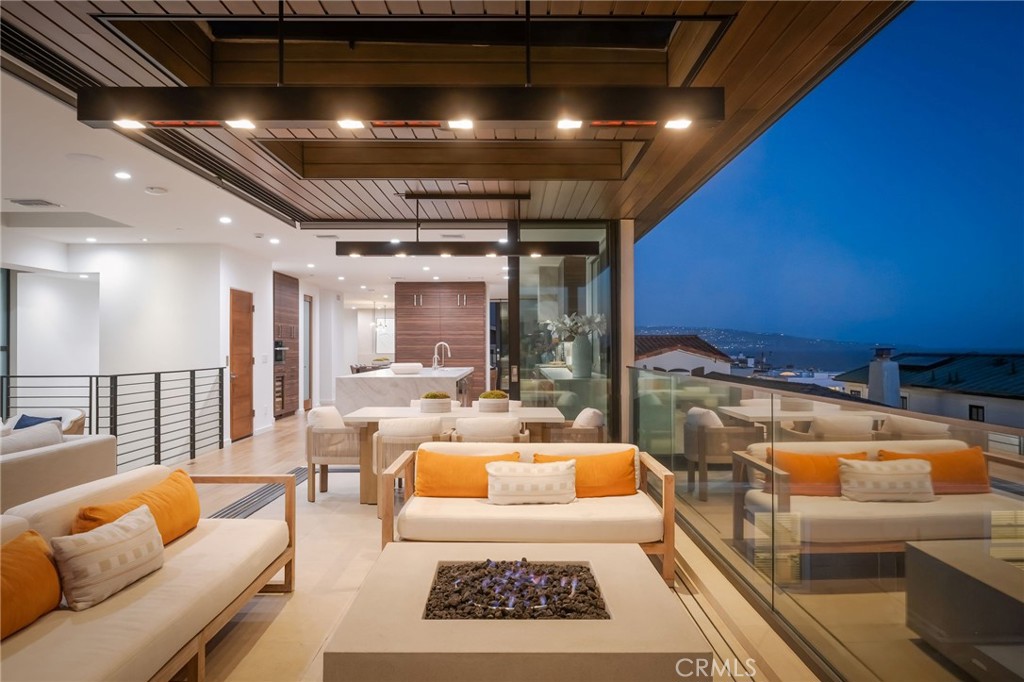 232 6th Street