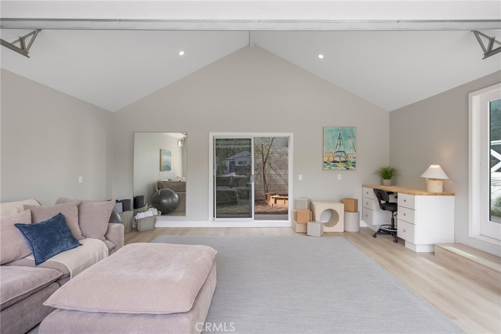 7400 W 80th Street