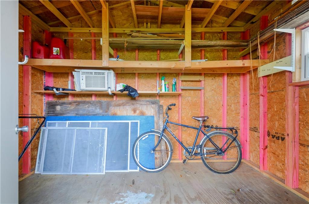 1216 BROOKLYN Street