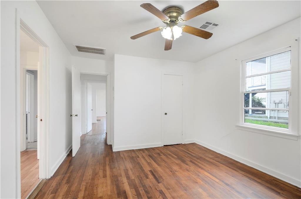 1216 BROOKLYN Street