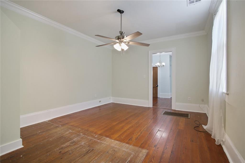 615 DELARONDE Street