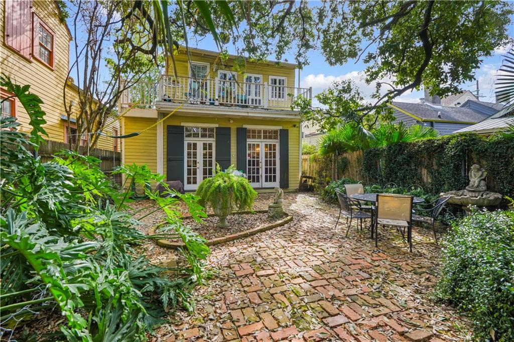 2453-55 DAUPHINE Street