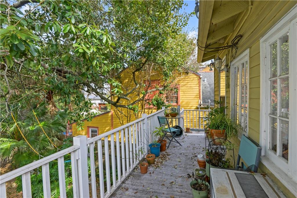 2453-55 DAUPHINE Street