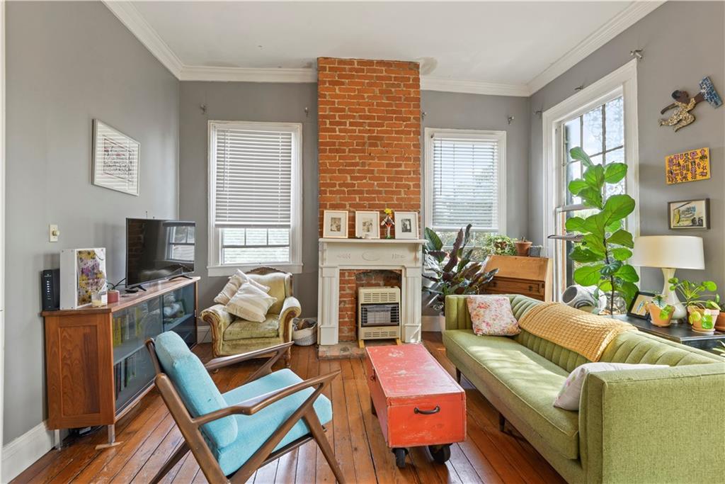 2453-55 DAUPHINE Street