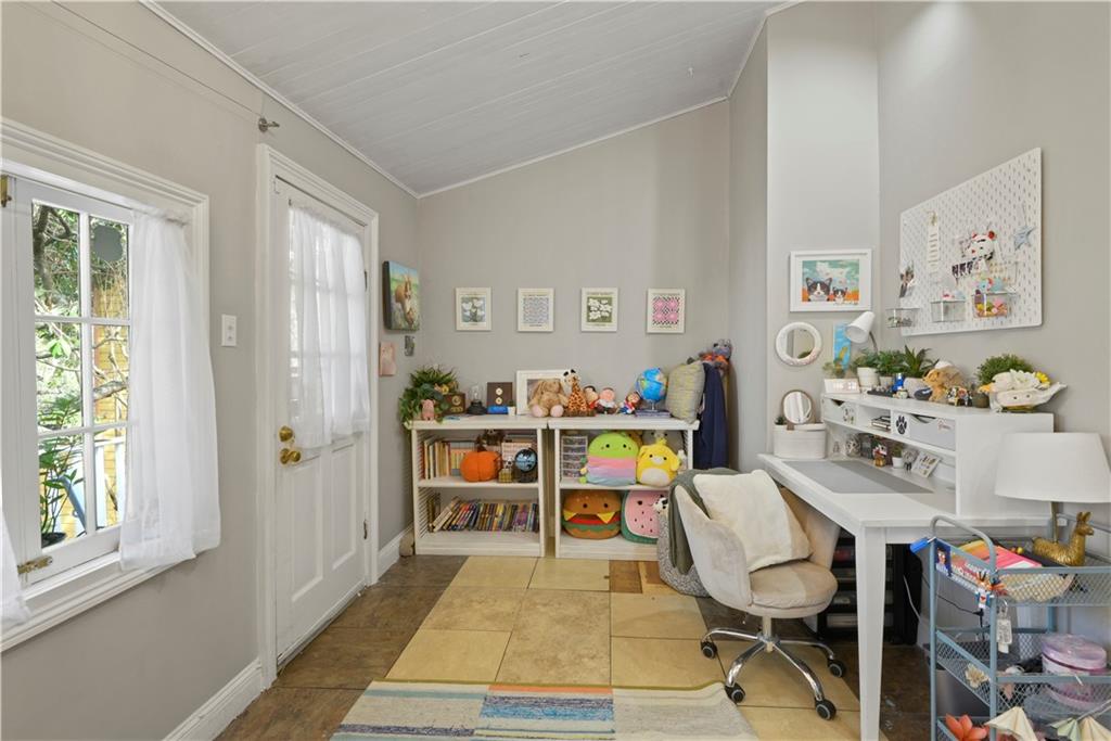 2453-55 DAUPHINE Street