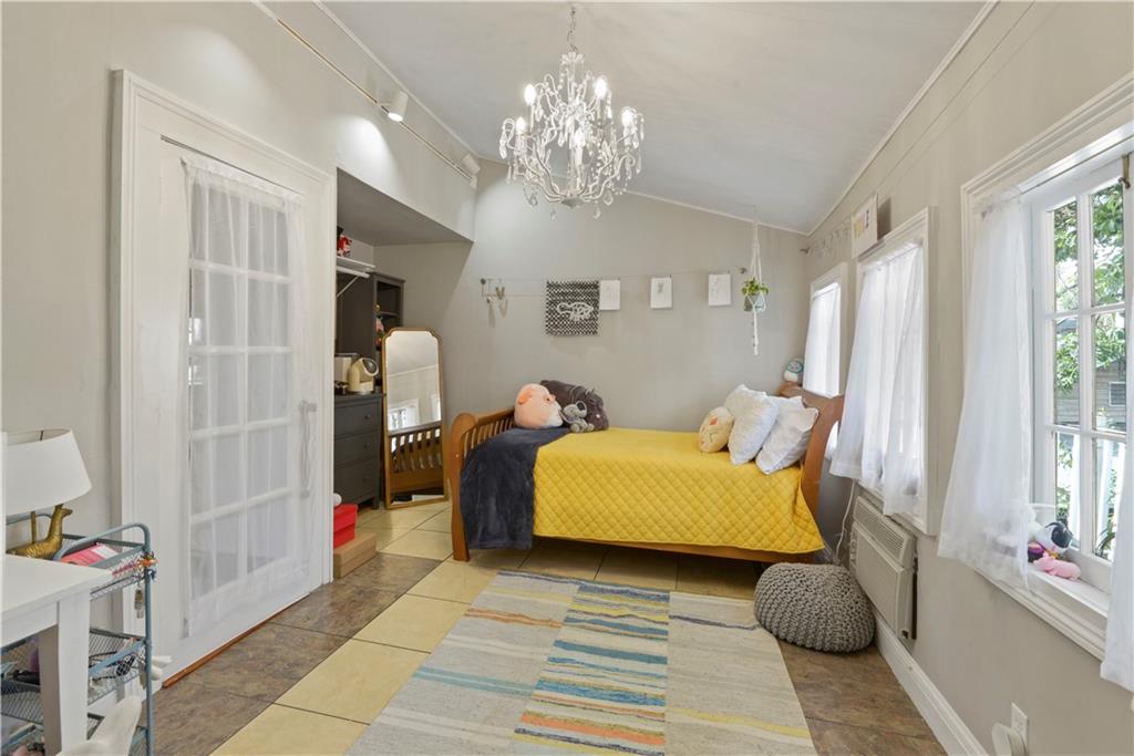 2453-55 DAUPHINE Street