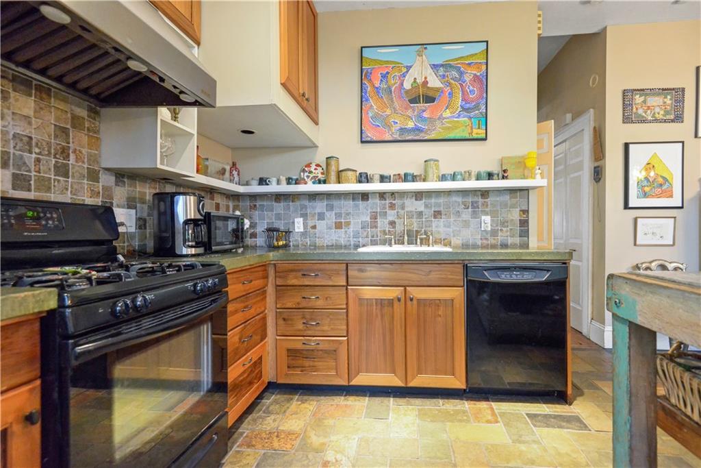 2453-55 DAUPHINE Street