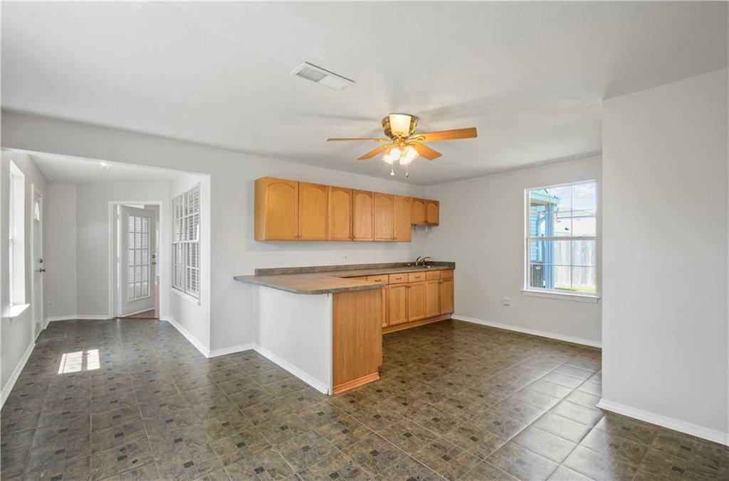 1700 RIVERTREE Court