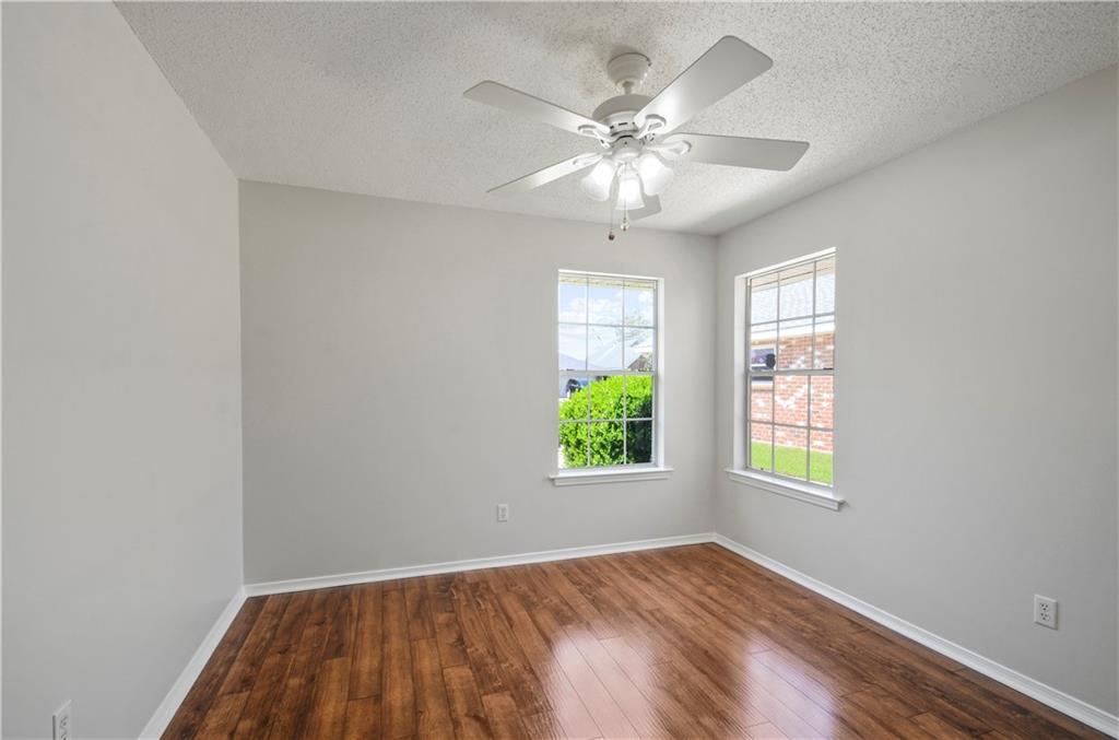 1700 RIVERTREE Court