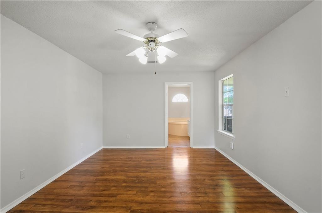 1700 RIVERTREE Court