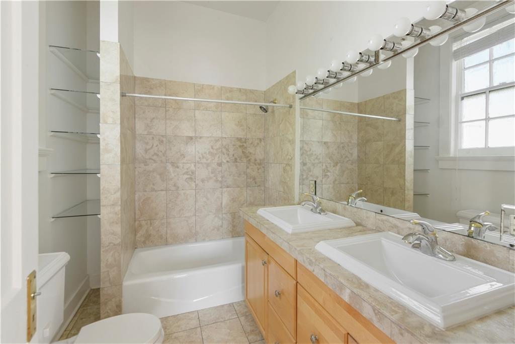 1820 JEFFERSON Avenue 3