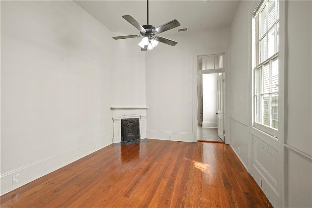 5345 MAGAZINE Street