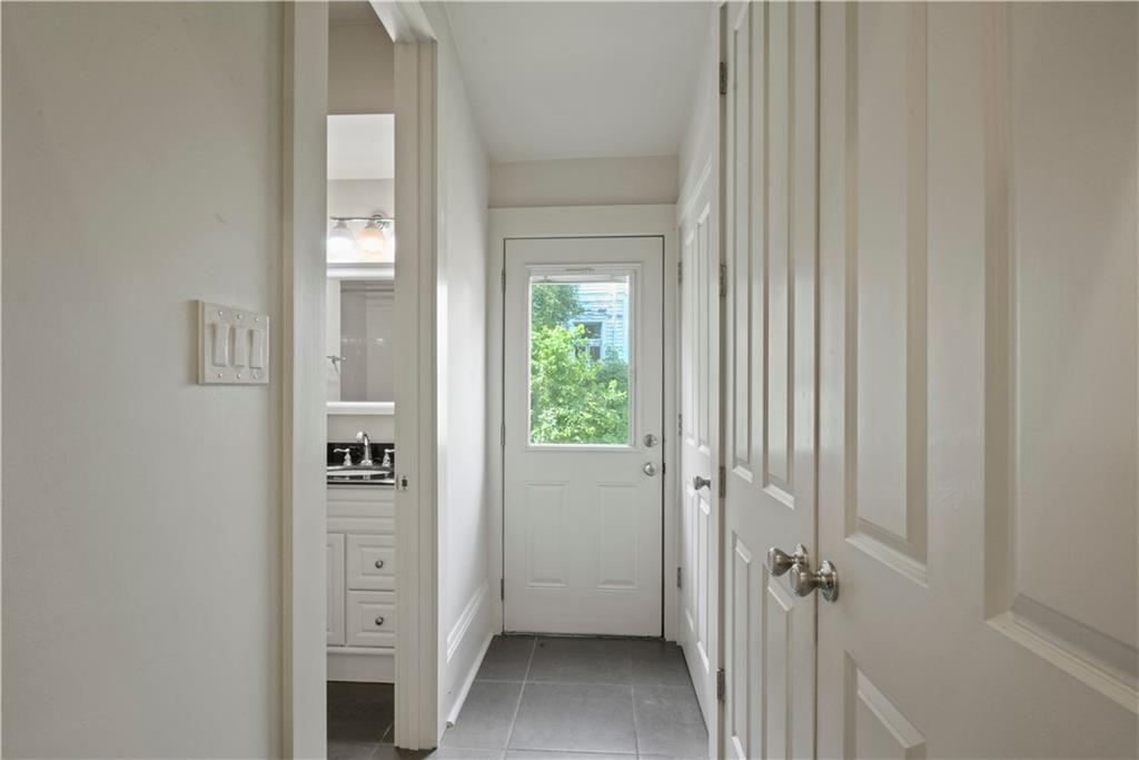 5345 MAGAZINE Street