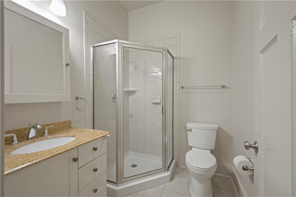 4525 CHESTNUT Street