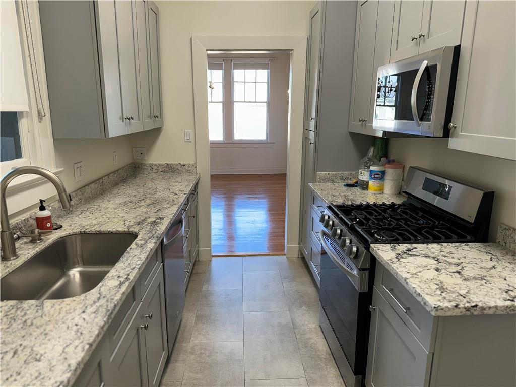 1402 JEFFERSON Avenue A