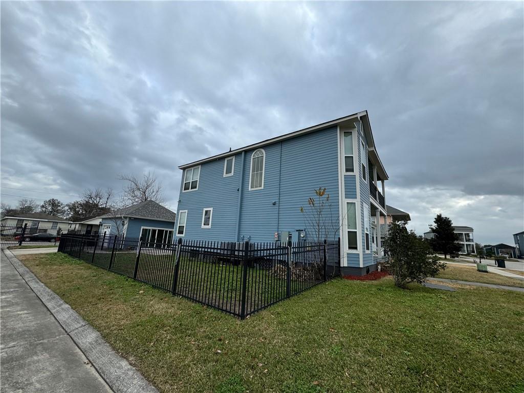 400 ABALON Court