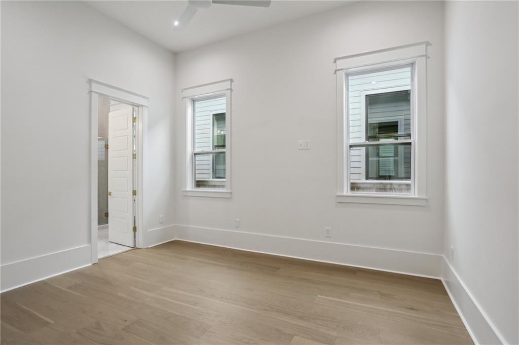 533 THAYER Street
