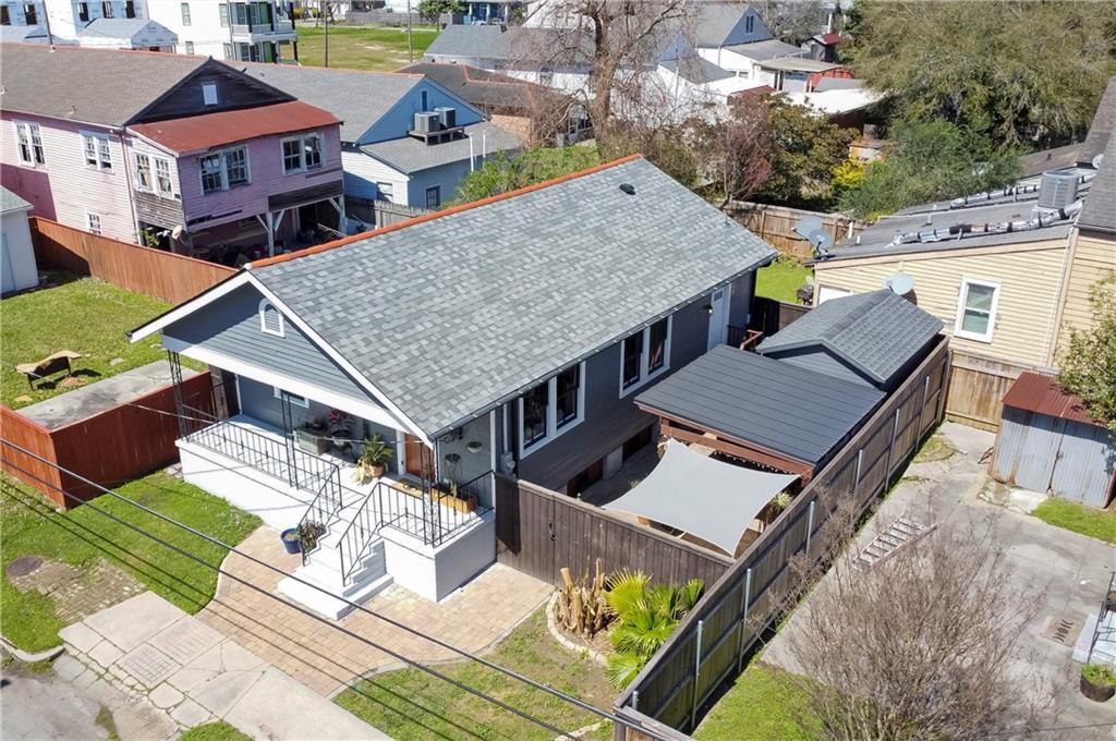 1018 PELICAN Avenue