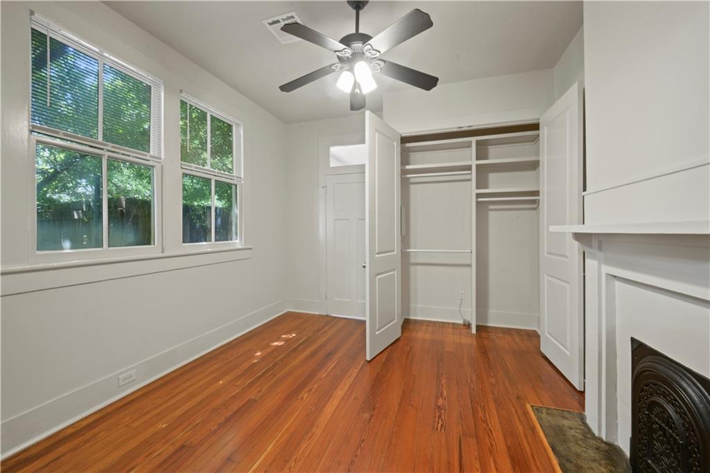 4523 CHESTNUT Street