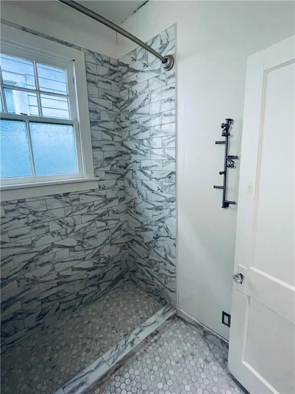 905-907 PELICAN Avenue