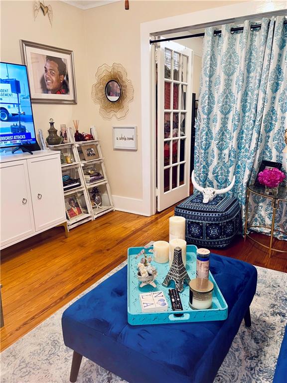 905-907 PELICAN Avenue