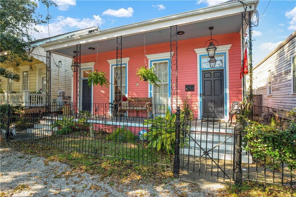 313 ATLANTIC Avenue