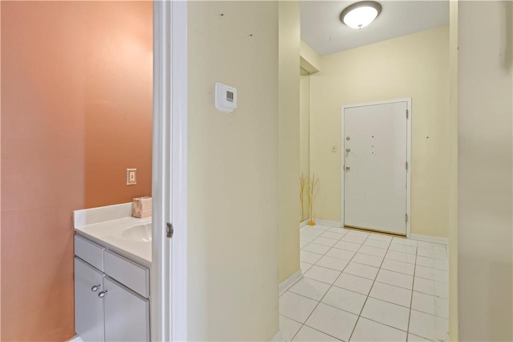 330 MORGAN Street 201