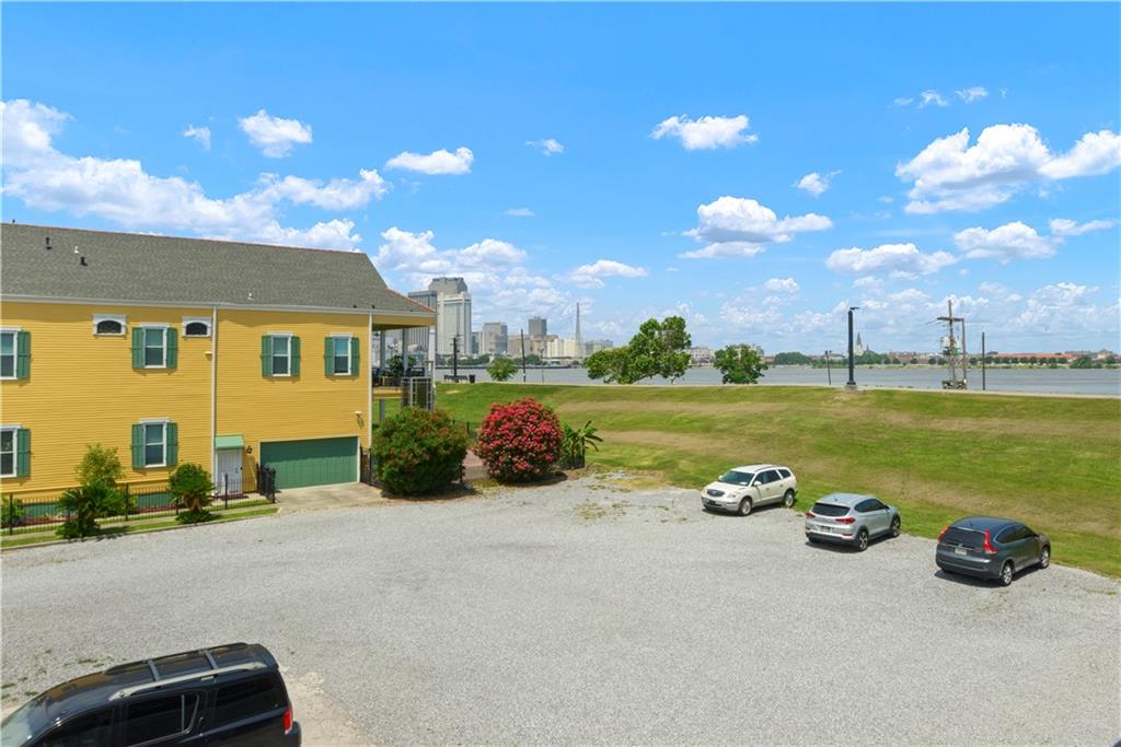 330 MORGAN Street 201