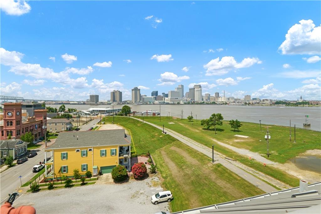 330 MORGAN Street 201