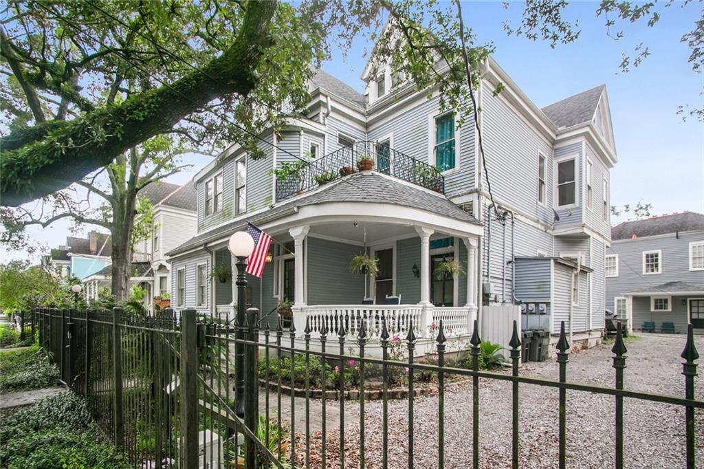 2512 MAGAZINE Street G