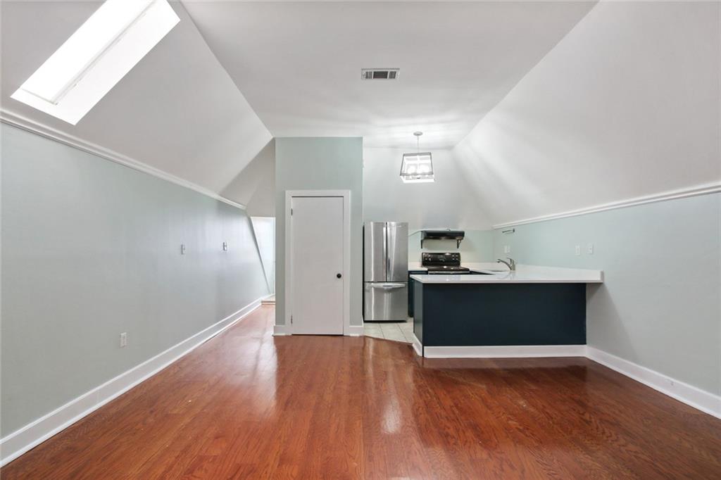 2512 MAGAZINE Street G