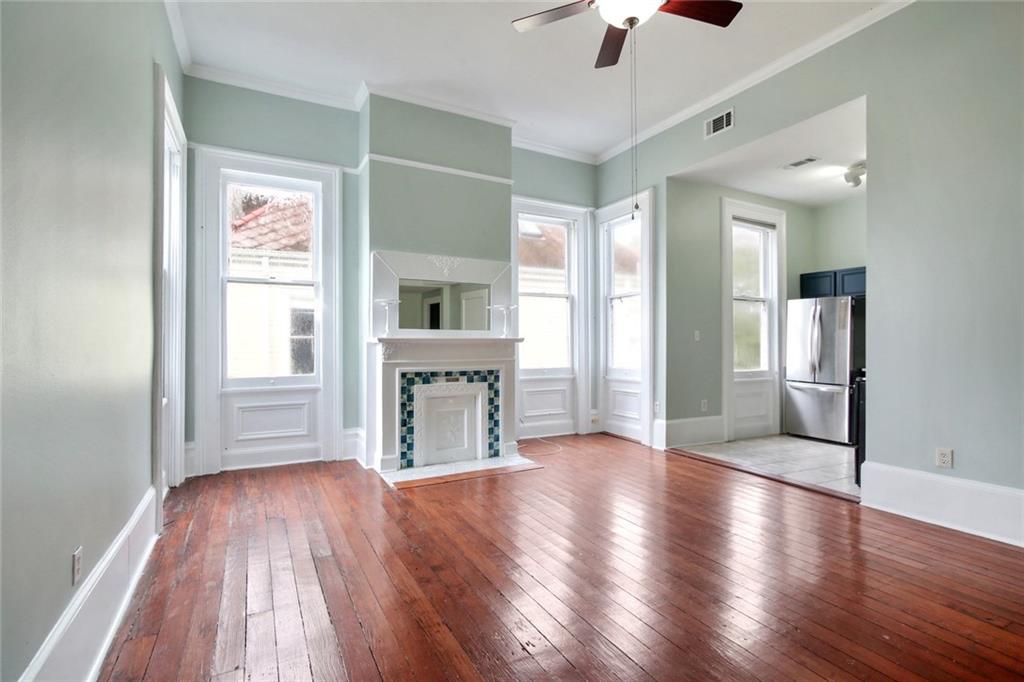 2512 MAGAZINE Street F