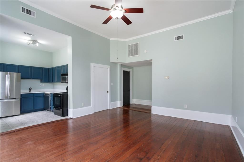 2512 MAGAZINE Street F