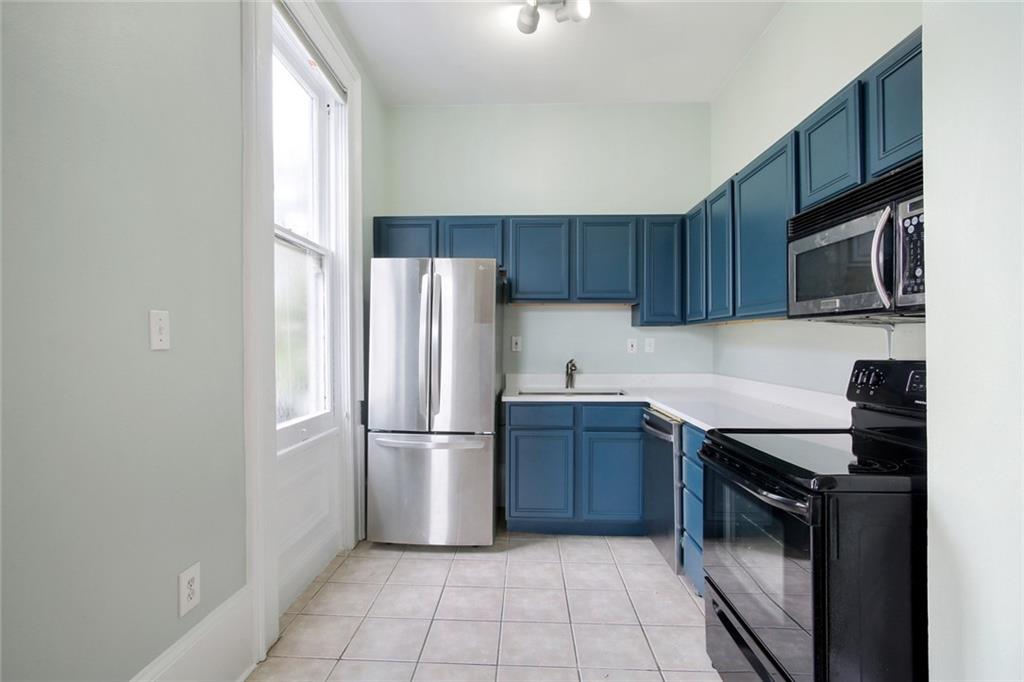 2512 MAGAZINE Street F