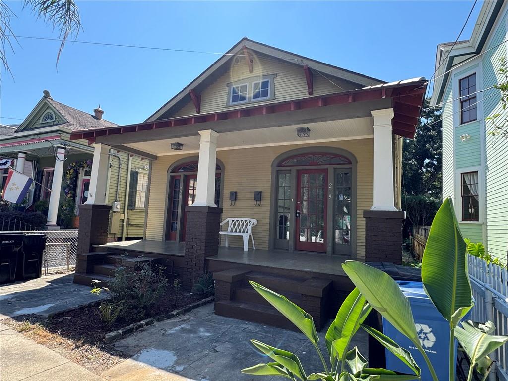 219 21 VALLETTE Street