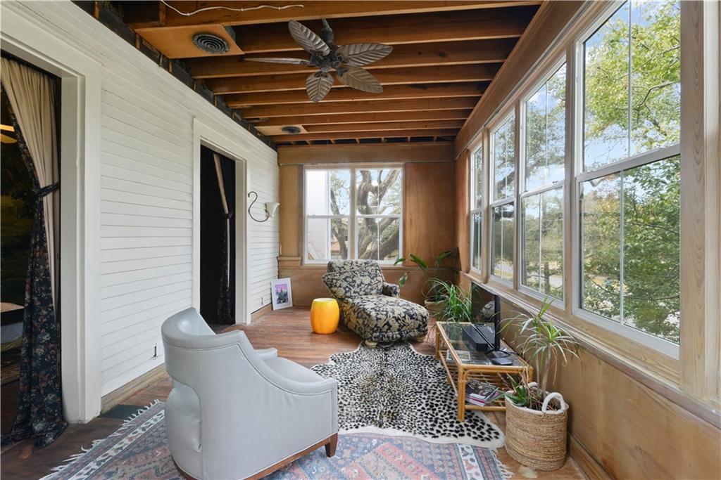 1100 CITY PARK Avenue