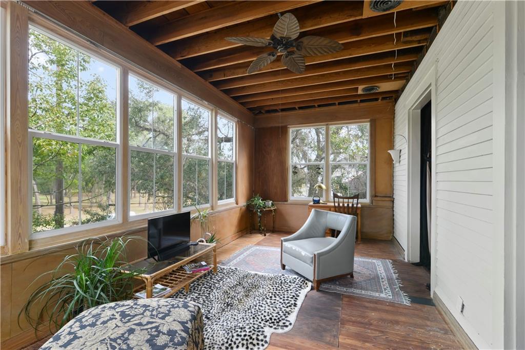 1100 CITY PARK Avenue