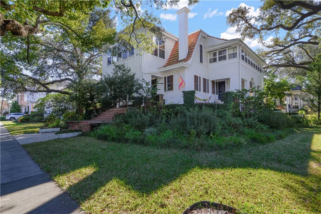 1100 CITY PARK Avenue