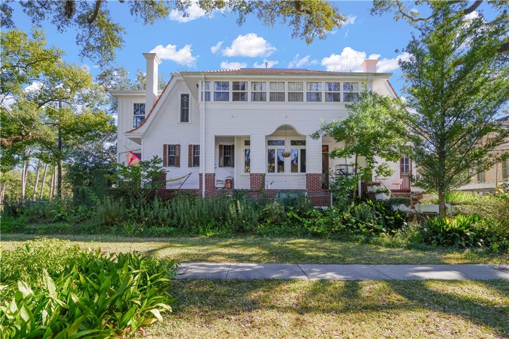 1100 CITY PARK Avenue