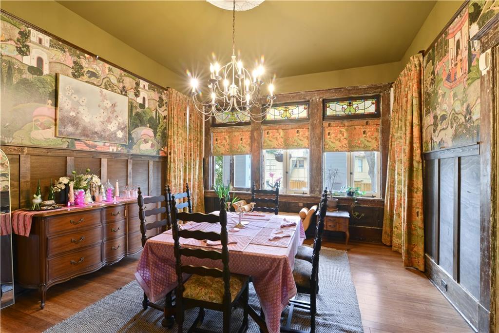 1100 CITY PARK Avenue