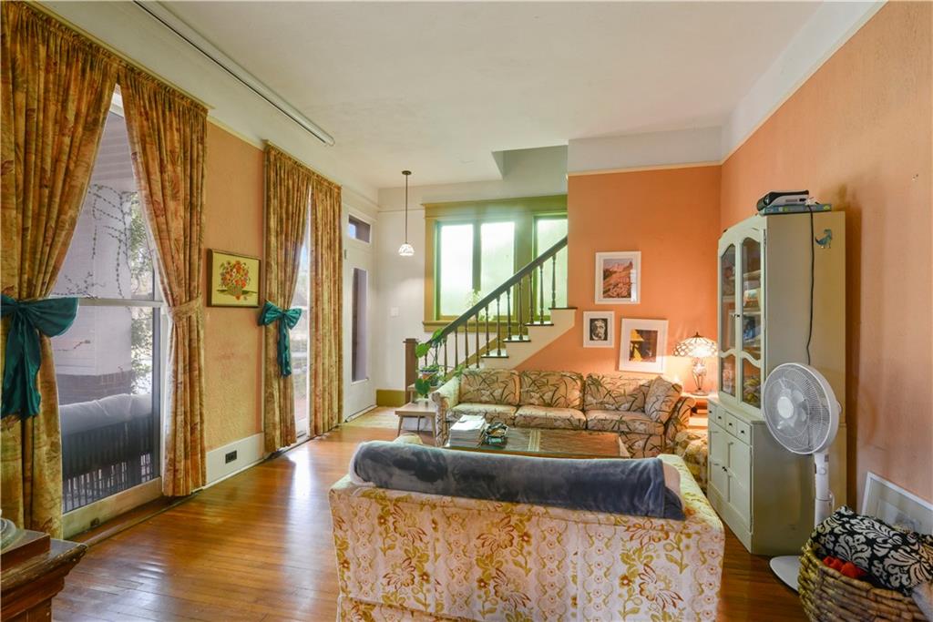 1100 CITY PARK Avenue