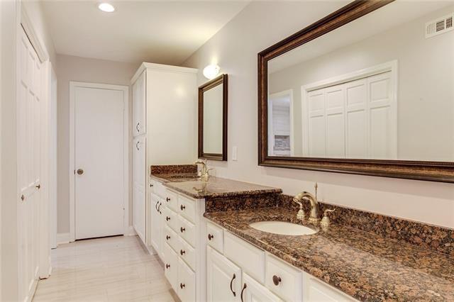 5 KINGS CANYON Drive