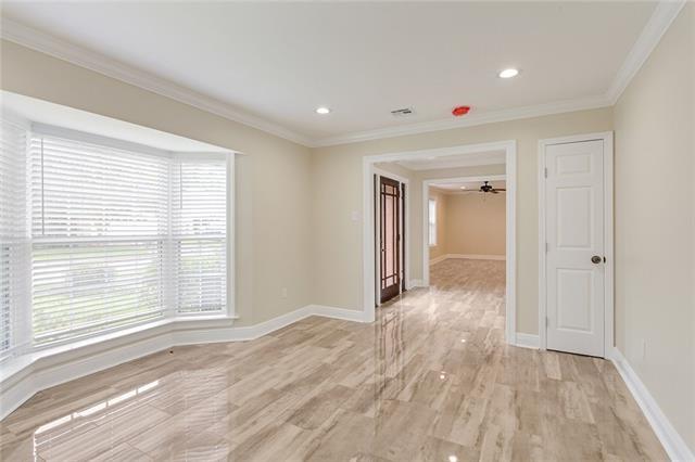 5 KINGS CANYON Drive