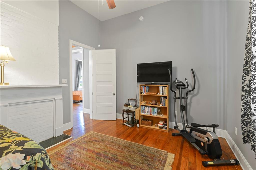 1101 CASA CALVO Street