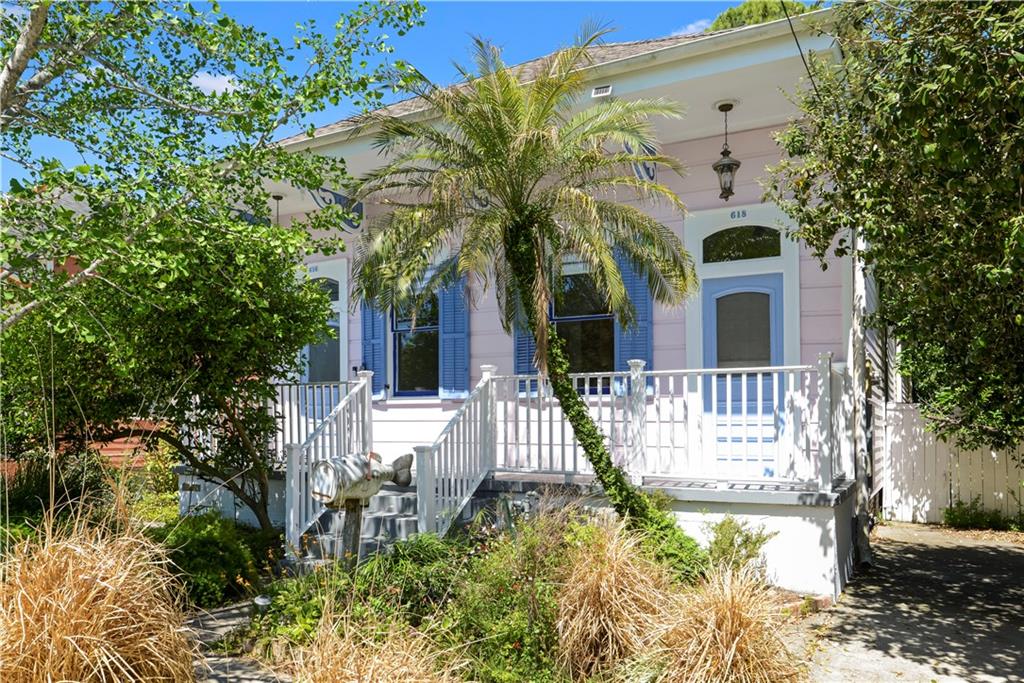 616 PELICAN Avenue