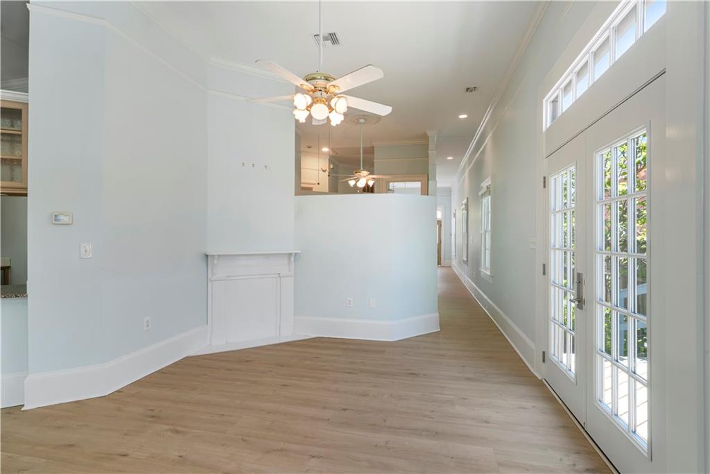 616 PELICAN Avenue