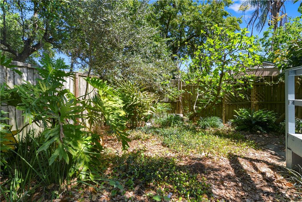 616 PELICAN Avenue