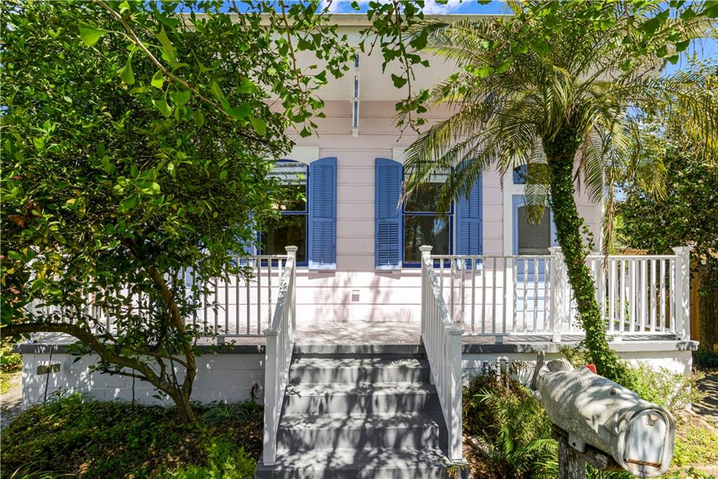 616 PELICAN Avenue